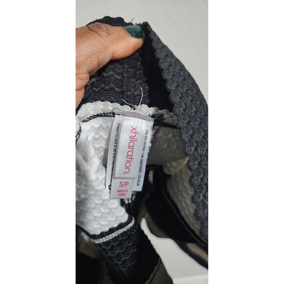 Xhilaration Womens Small Pleated Skirt Black White Striped Thick Texture Mini - Picture 8 of 12